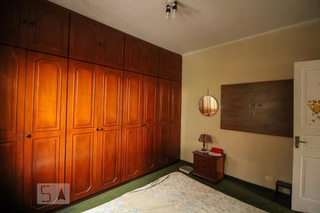 Casa à venda com 325m², 3 quartos e 6 vagasQuarto 3