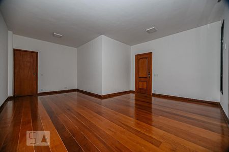 Sala de apartamento para alugar com 3 quartos, 240m² em Icaraí, Niterói