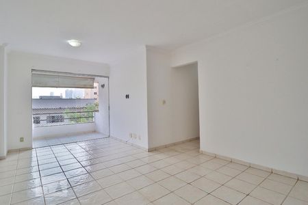 Sala de apartamento para alugar com 3 quartos, 89m² em Jardim Goiás, Goiânia