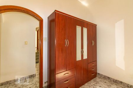 Casa para alugar com 150m², 3 quartos e 2 vagas Casa para alugar com 150m², 3 quartos e 2 vagasQuarto 2