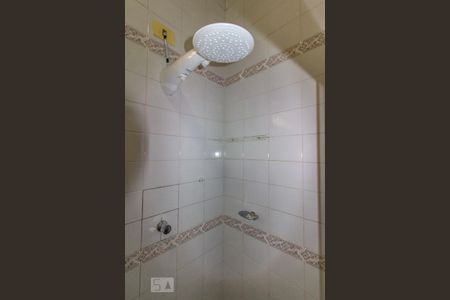 Casa para alugar com 150m², 3 quartos e 2 vagas Casa para alugar com 150m², 3 quartos e 2 vagasBanheiro 2