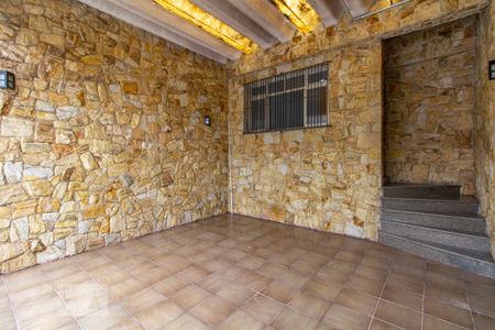 Casa para alugar com 150m², 3 quartos e 2 vagas Casa para alugar com 150m², 3 quartos e 2 vagasGaragem