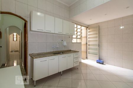 Casa para alugar com 150m², 3 quartos e 2 vagas Casa para alugar com 150m², 3 quartos e 2 vagasCozinha