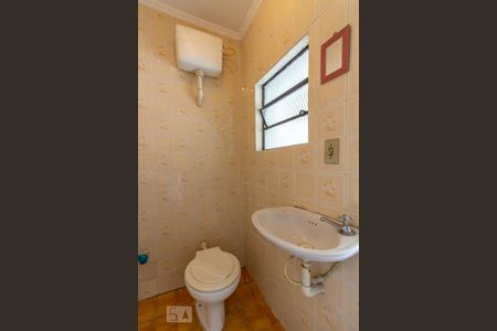 Casa para alugar com 150m², 3 quartos e 2 vagas Casa para alugar com 150m², 3 quartos e 2 vagasEdícula/Banheiro