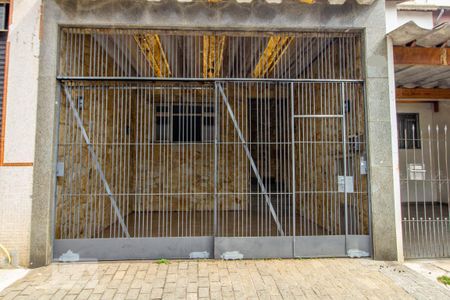 Casa para alugar com 150m², 3 quartos e 2 vagas Casa para alugar com 150m², 3 quartos e 2 vagasFachada