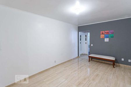 Sala de apartamento para alugar com 1 quarto, 74m² em Medianeira, Porto Alegre