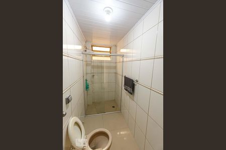 Banheiro de apartamento para alugar com 1 quarto, 74m² em Medianeira, Porto Alegre