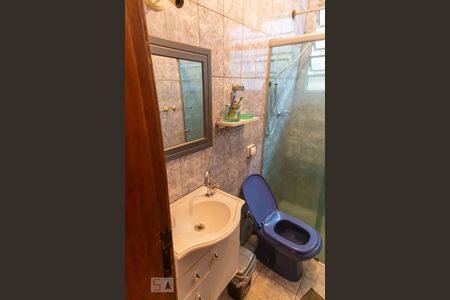 Casa à venda com 200m², 3 quartos e 2 vagasBanheiro Social