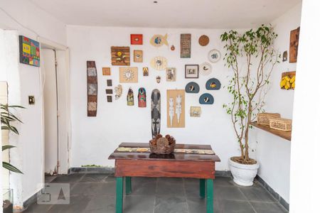 Casa à venda com 200m², 3 quartos e 2 vagasLavanderia / Area de Lazer