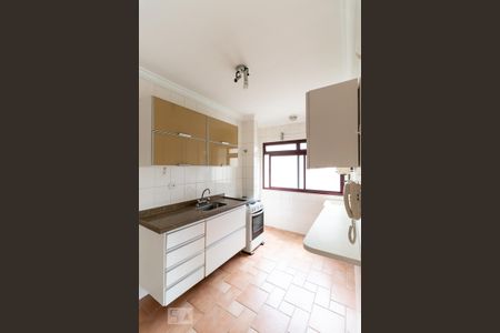 Cozinha de apartamento para alugar com 2 quartos, 60m² em Pinheiros, São Paulo