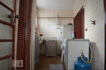 Casa à venda com 187m², 4 quartos e 3 vagasLavanderia