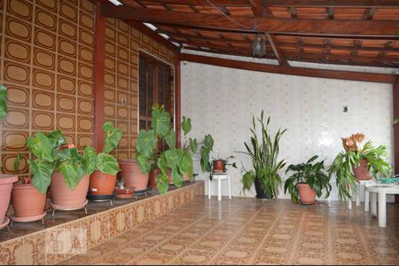 Casa à venda com 187m², 4 quartos e 3 vagasTerraço