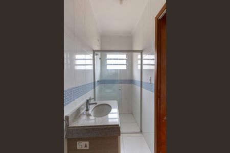 Casa à venda com 350m², 4 quartos e 4 vagasBanheiro da Suíte 1