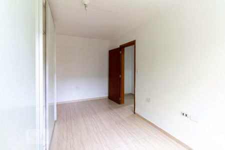 Casa à venda com 350m², 4 quartos e 4 vagasQuarto