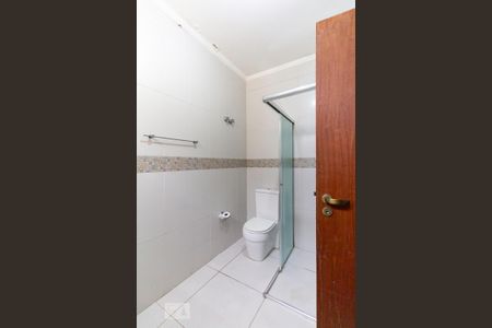 Casa à venda com 350m², 4 quartos e 4 vagasBanheiro da Suíte 3