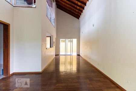 Sala de casa à venda com 4 quartos, 350m² em Bosque da Saúde, São Paulo