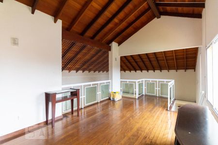 Casa à venda com 350m², 4 quartos e 4 vagasTerraço