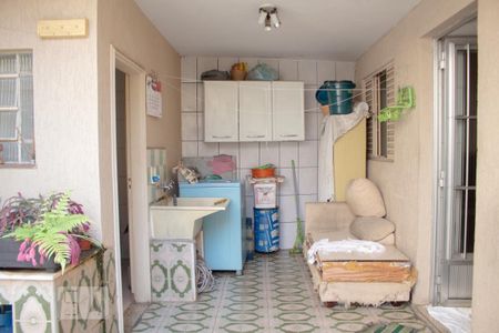 Casa à venda com 105m², 3 quartos e 2 vagasLavanderia