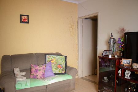 Sala de casa à venda com 3 quartos, 105m² em Vila Carrao, São Paulo