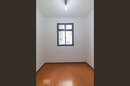 Apartamento para alugar com 137m², 3 quartos e 1 vagaQuarto de Serviço