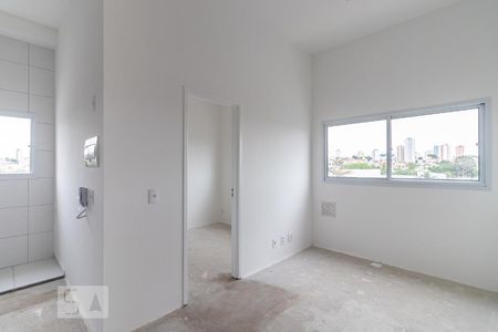 Sala de apartamento para alugar com 2 quartos, 37m² em Vila Pierina, São Paulo