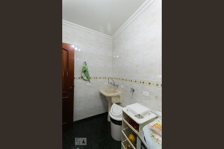 Casa à venda com 716m², 8 quartos e 6 vagas Casa à venda com 716m², 8 quartos e 6 vagasÁrea de serviço 2