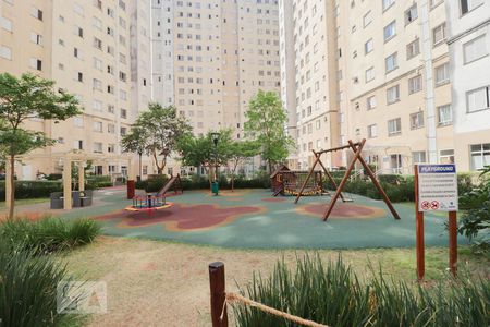 Apartamento para alugar com 45m², 2 quartos e 1 vaga Apartamento para alugar com 45m², 2 quartos e 1 vagaPlayground