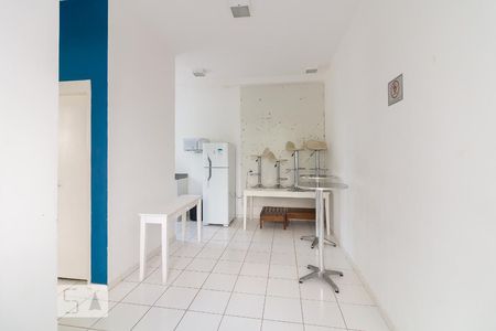 Apartamento para alugar com 45m², 2 quartos e 1 vaga Apartamento para alugar com 45m², 2 quartos e 1 vagaSalão de Festas