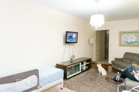 Casa à venda com 127m², 3 quartos e 4 vagasSalae de estar