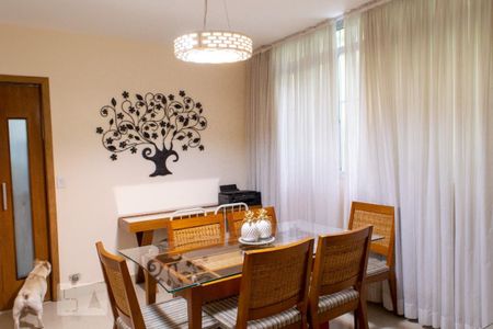 Casa à venda com 127m², 3 quartos e 4 vagasSala de jantar