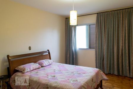 Casa à venda com 127m², 3 quartos e 4 vagasSuíte