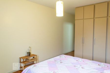 Casa à venda com 127m², 3 quartos e 4 vagasSuíte