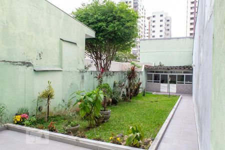 Casa à venda com 127m², 3 quartos e 4 vagasQuintal