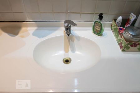 Apartamento à venda com 110m², 3 quartos e sem vaga Apartamento à venda com 110m², 3 quartos e sem vagaBanheiro Social