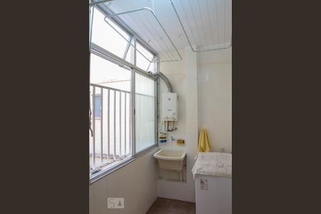 Apartamento à venda com 110m², 3 quartos e sem vaga Apartamento à venda com 110m², 3 quartos e sem vagaÁrea de Serviço