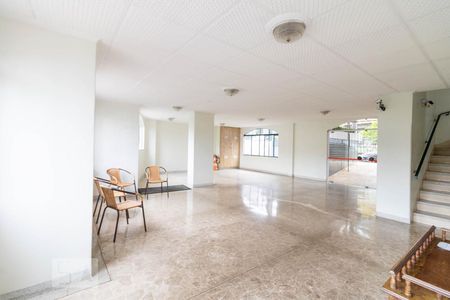 Apartamento à venda com 77m², 2 quartos e 1 vagaHall de Entrada