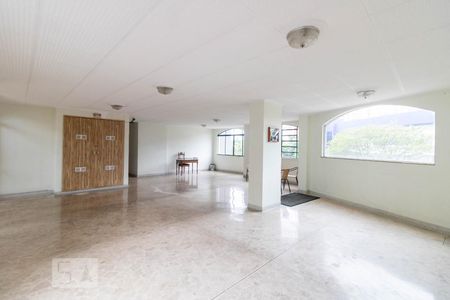 Apartamento à venda com 77m², 2 quartos e 1 vagaHall de Entrada