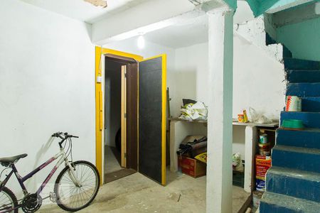 Casa à venda com 100m², 3 quartos e 2 vagas Casa à venda com 100m², 3 quartos e 2 vagasAnte-sala do salão