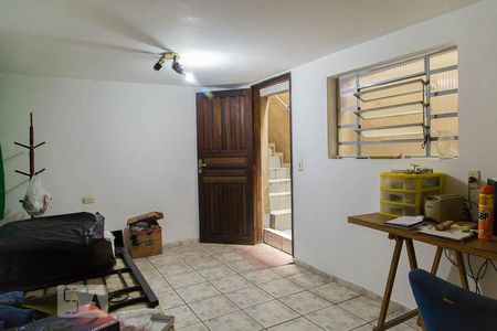 Casa à venda com 100m², 3 quartos e 2 vagas Casa à venda com 100m², 3 quartos e 2 vagasSuíte do subsolo