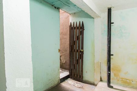 Casa à venda com 100m², 3 quartos e 2 vagas Casa à venda com 100m², 3 quartos e 2 vagasAnte-sala do salão