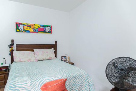 Suíte de casa à venda com 3 quartos, 100m² em Parque Jabaquara, São Paulo