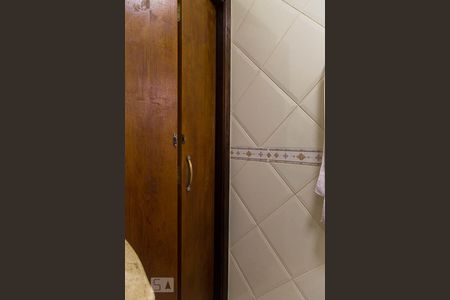 Casa à venda com 100m², 3 quartos e 2 vagas Casa à venda com 100m², 3 quartos e 2 vagasBanheiro da suíte