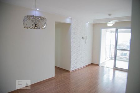 Apartamento para alugar com 82m², 3 quartos e 2 vagasSala