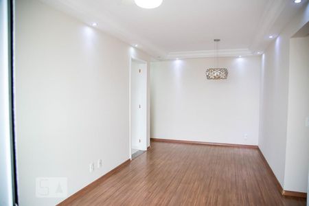 Apartamento para alugar com 82m², 3 quartos e 2 vagasSala