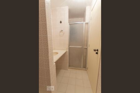 Apartamento à venda com 86m², 2 quartos e 1 vaga Apartamento à venda com 86m², 2 quartos e 1 vagaBanheiro