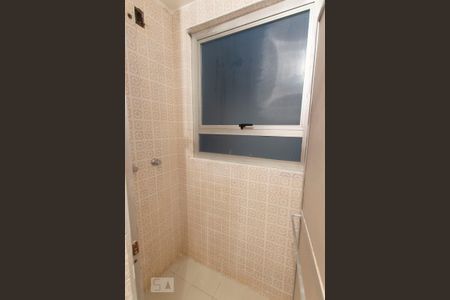 Apartamento à venda com 86m², 2 quartos e 1 vaga Apartamento à venda com 86m², 2 quartos e 1 vagaDetalhe banheiro