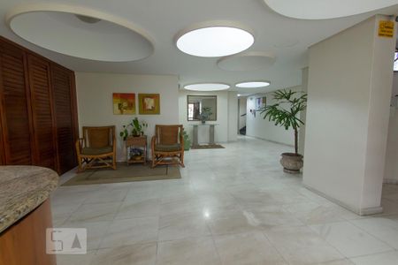 Apartamento à venda com 86m², 2 quartos e 1 vaga Apartamento à venda com 86m², 2 quartos e 1 vagaHall de Entrada