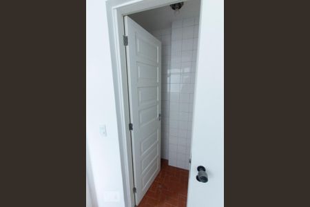 Apartamento à venda com 86m², 2 quartos e 1 vaga Apartamento à venda com 86m², 2 quartos e 1 vagaBanheiro de Serviço