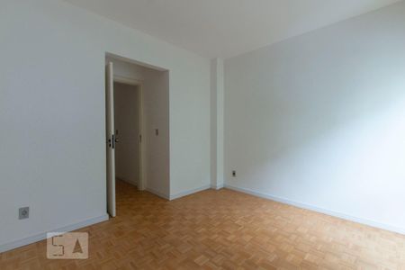 Quarto 1 de apartamento para alugar com 2 quartos, 86m² em Menino Deus, Porto Alegre