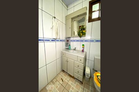 Casa à venda com 450m², 5 quartos e 4 vagasBanheiro